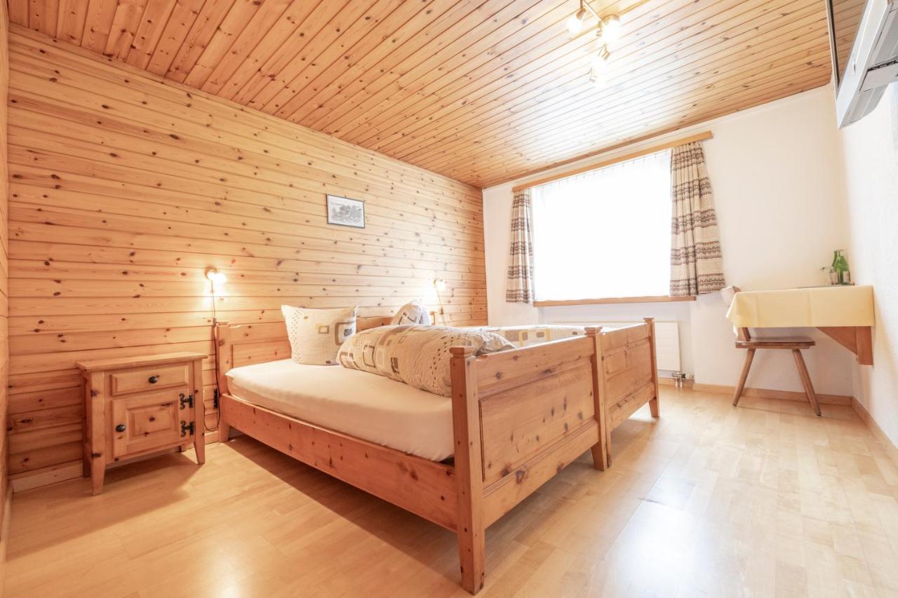 Landgasthof Sommerfeld Pragg-Jenaz Bagian luar foto