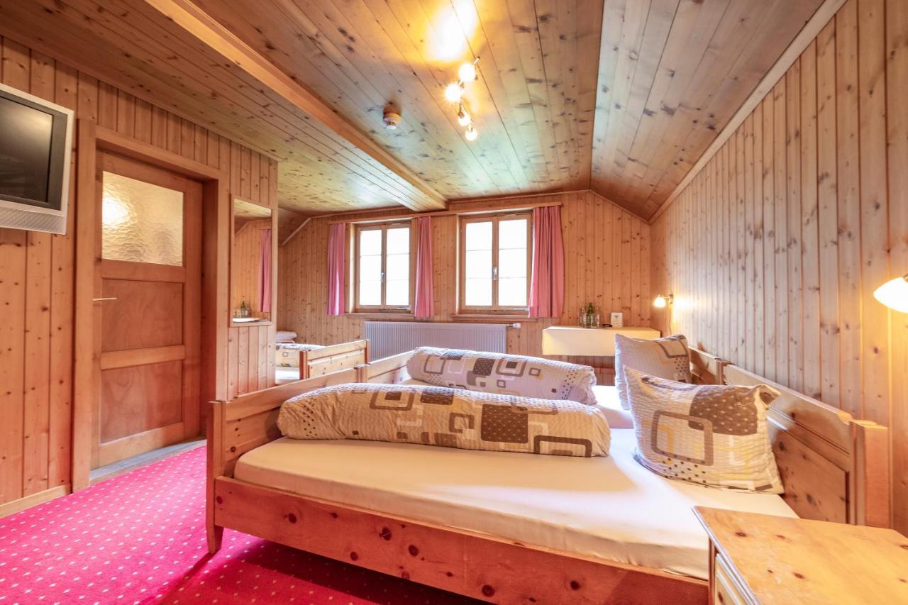 Landgasthof Sommerfeld Pragg-Jenaz Bagian luar foto